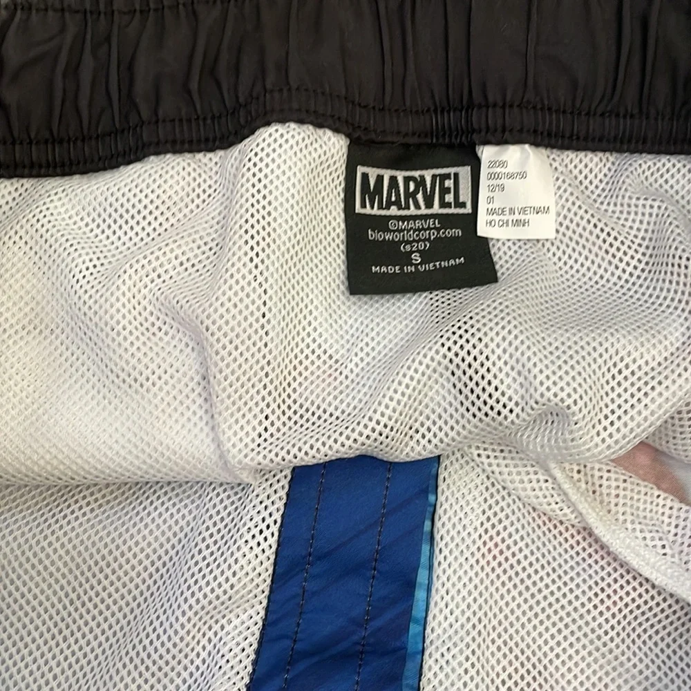 Marvel BoardShorts Size Small